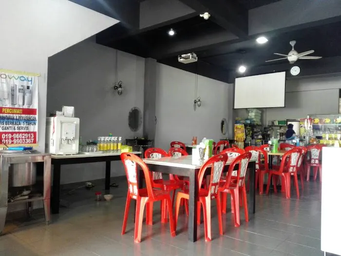 Rimba Kasih Cafe & Budget Room Picture 3
