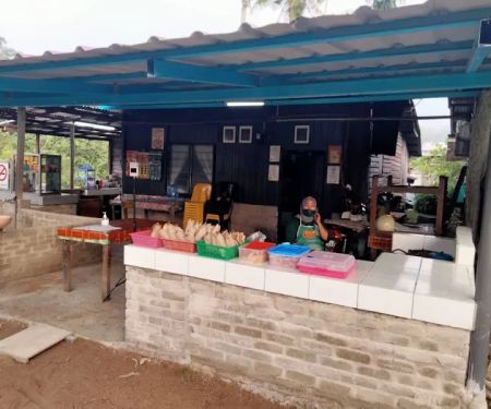 Warung Baqi Adamia Daniyal23