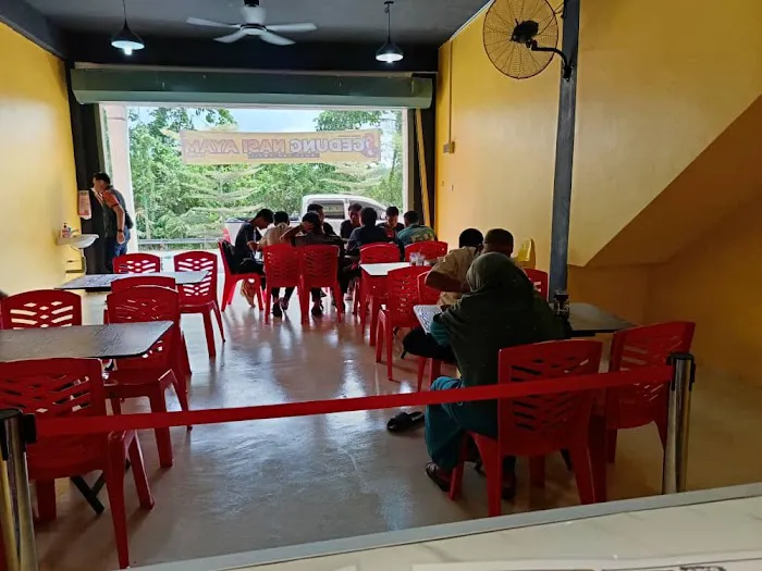 Gedung Nasi Ayam Picture 6
