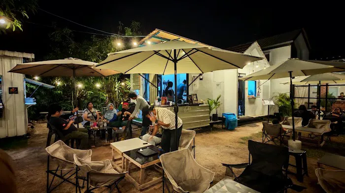 KOPI.KOHI by dining bike cafe Picture 7