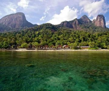 Scenic Beaches in Tioman Island – Your Ultimate Guide