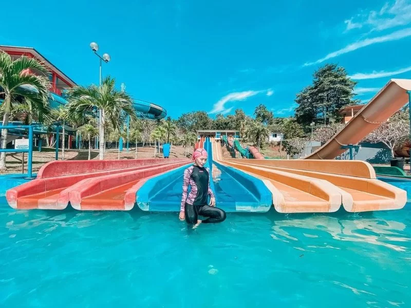 Theme Parks with Water Slides in Malaysia You Shouldn’t Miss