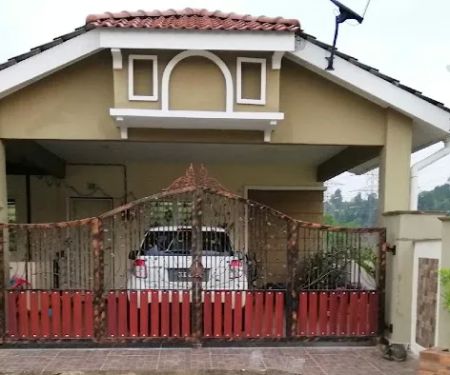 Homestay Gambang @Ustazah Homestay 3