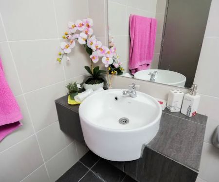 Azzahra Evo Studio Suite Bangi Holiday Homestay