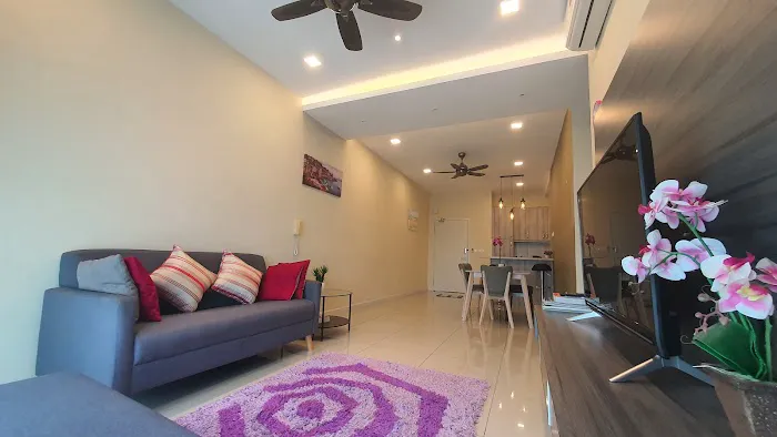 Southville Stay 2 & Southville Stay 3 @ Savanna Executive Suite Picture 4