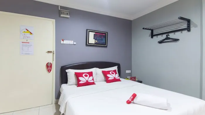 ZEN Rooms Basic Near Wisma Ampang Picture 2