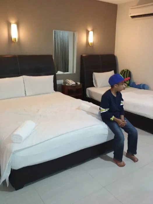OYO 117 Hotel Safari 2 Picture 3