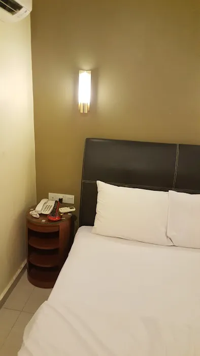 OYO 117 Hotel Safari 2 Picture 5