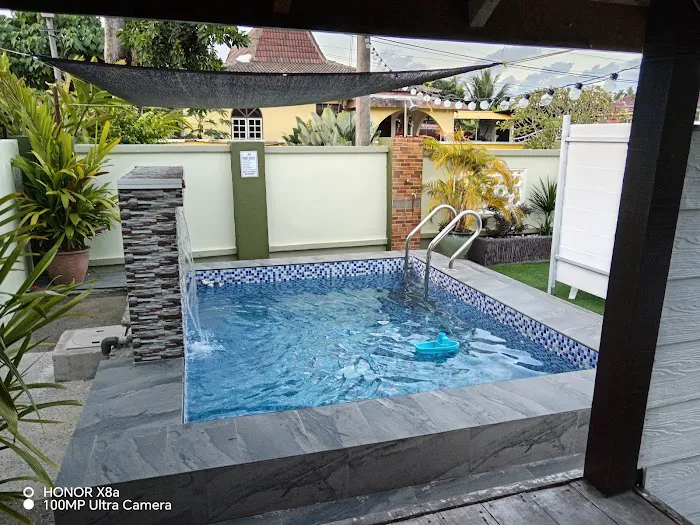 D'Hijau Pool Homestay Picture 4