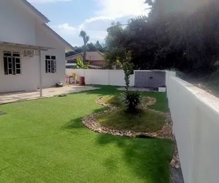Homestay Aston Garden KB