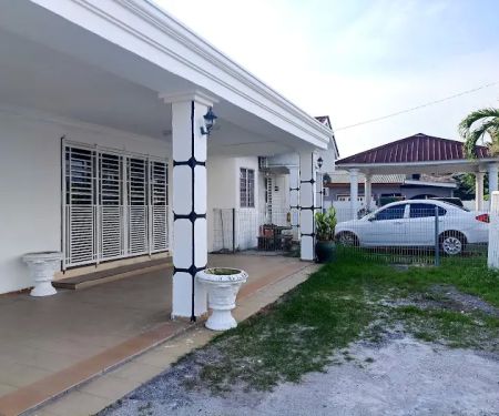Homestay Cikgu Umairah (Sungai Udang Klang)