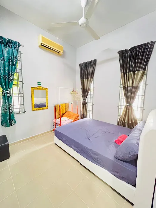 Dayana Homestay Picture 4