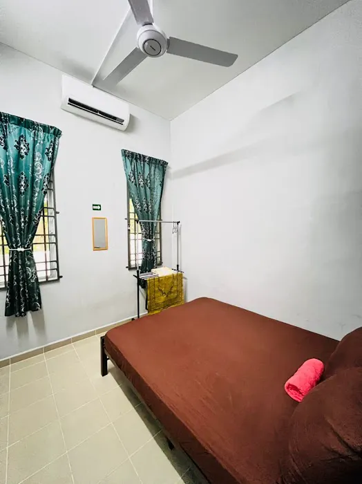 Dayana Homestay Picture 3