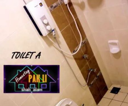 Pak Li Guesthouse Shah Alam Kondo