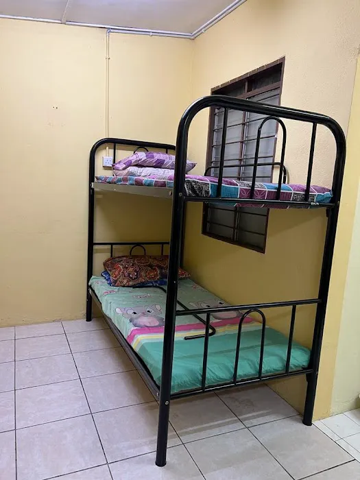 Adia Homestay Picture 3
