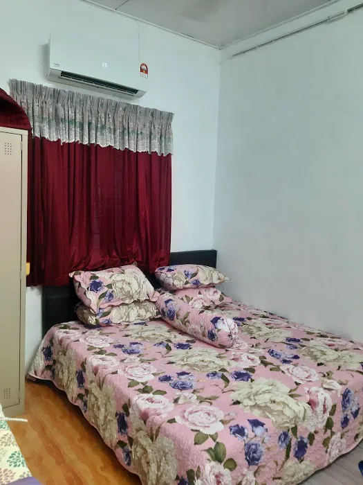 Adia Homestay Picture 6