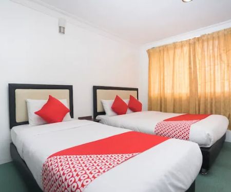 OYO 757 Mgu Firdaus Hotel