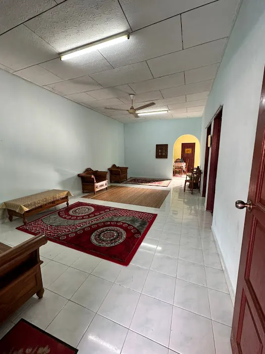 Homestay budget kak ilah Picture 10