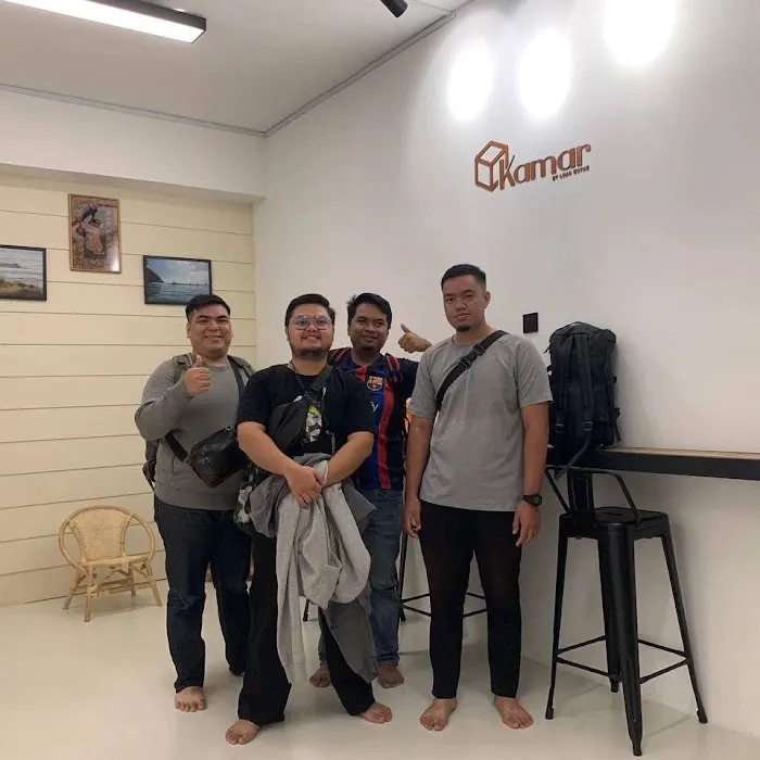 Kamar By Luar Kotak (wanderer hostel) Picture 6