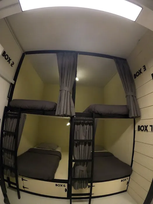 Kamar By Luar Kotak (wanderer hostel) Picture 10