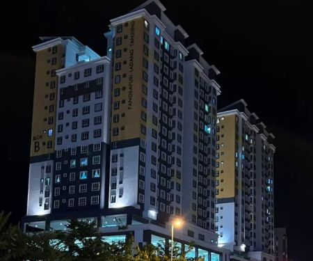 Pangsapuri Ladang Tanjung Blok B