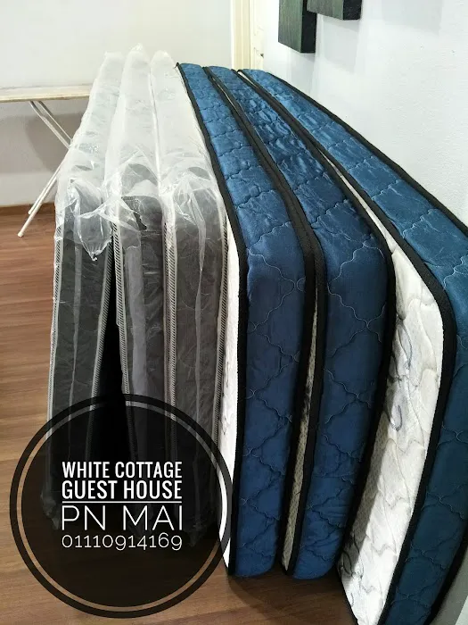 White Cottage Guest House Picture 6