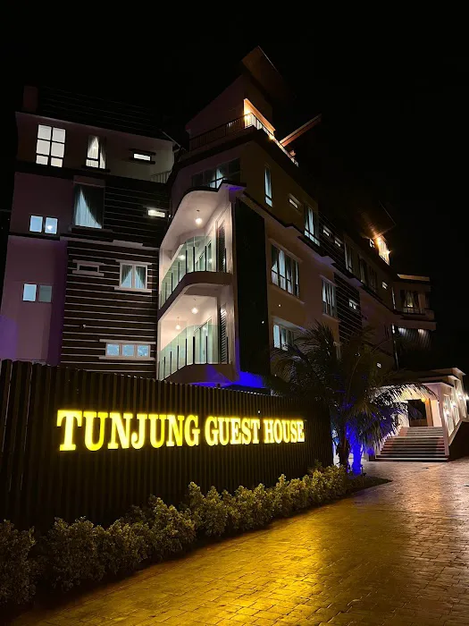 Tunjung Guest House Picture 3
