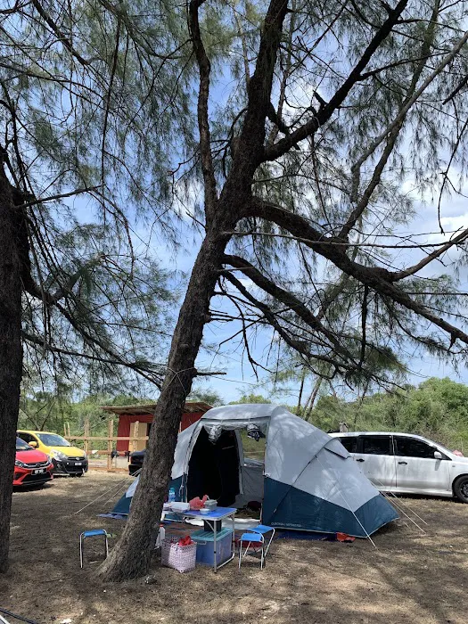 Beting Lintang Campsite Picture 8