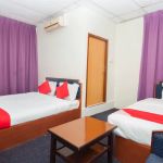 OYO 885 Jertih Hotel
