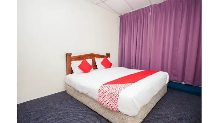 OYO 885 Jertih Hotel Picture 4