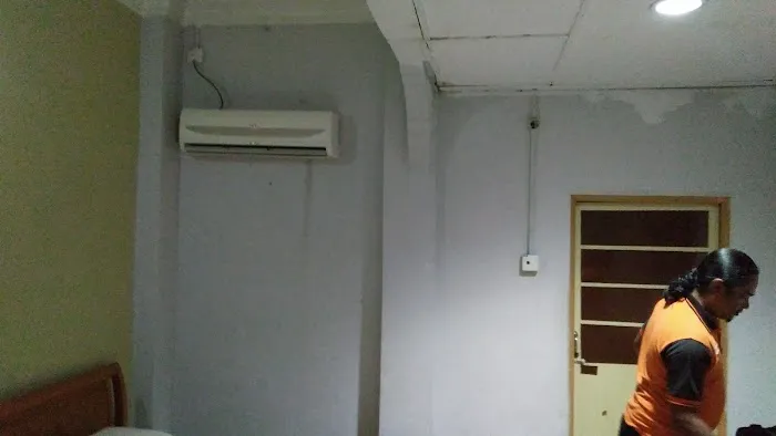 D'impiani Hotel Picture 9