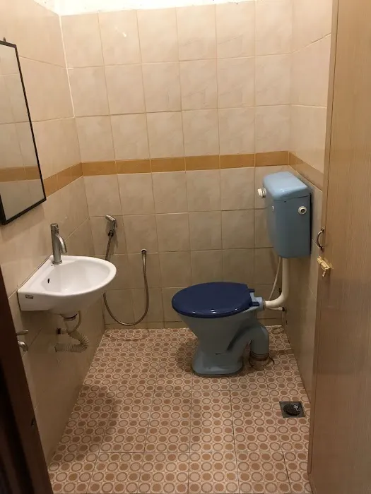 Lily Budget Hotel Picture 5