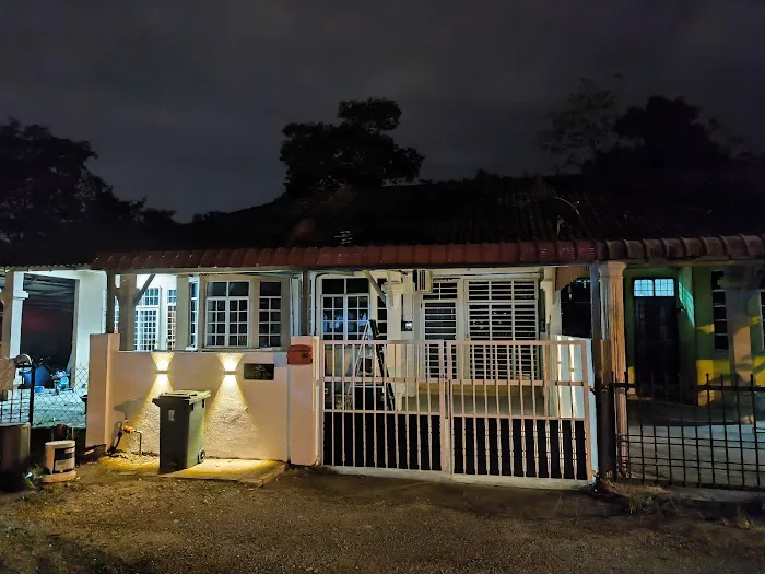 Homestay Azwa Picture 2