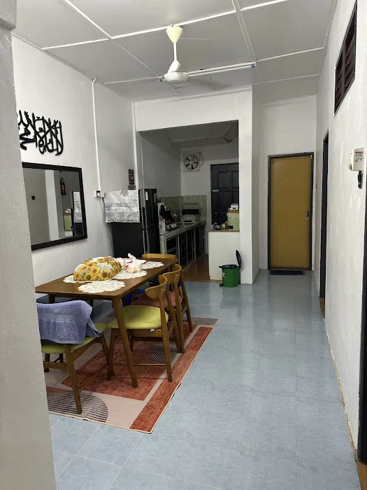 Homestay Azwa Picture 9