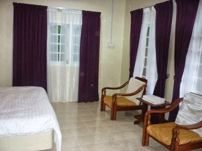 Kayumas Homestay Picture 3