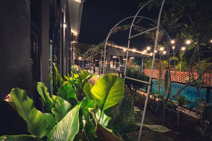 Eden Village Labu Picture 9