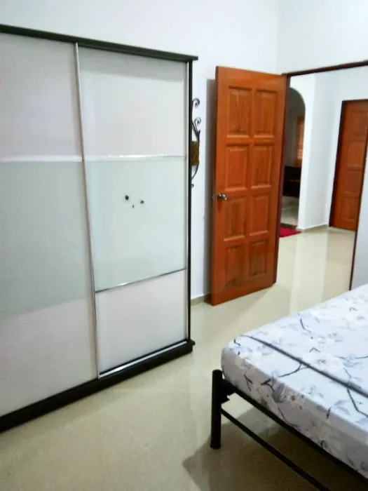Fauzi Homestay Picture 6