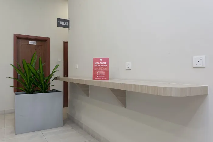 ZEN Rooms Harbour Hotel Picture 9