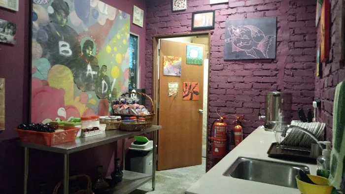 The Explorers Guesthouse Picture 5