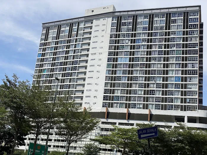 Alam Idaman Service Apartment Picture 3