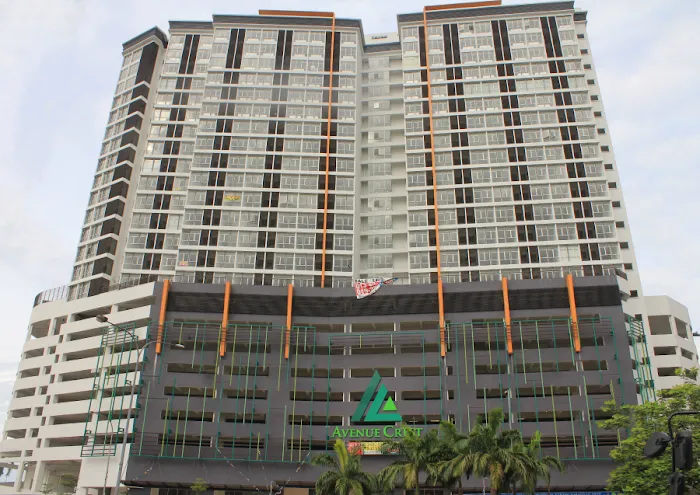 Avenue Crest Picture 2