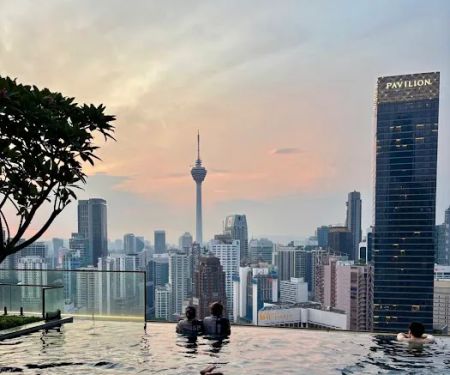 AXON RESIDENCE AT BUKIT BiNTANG KUALA LUMPUR