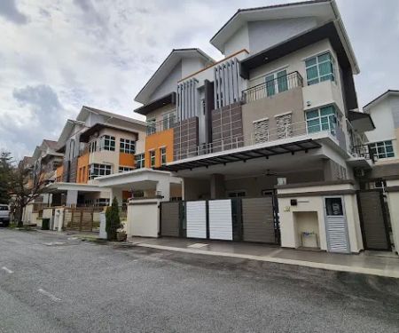 Lake Valley Avenue 4