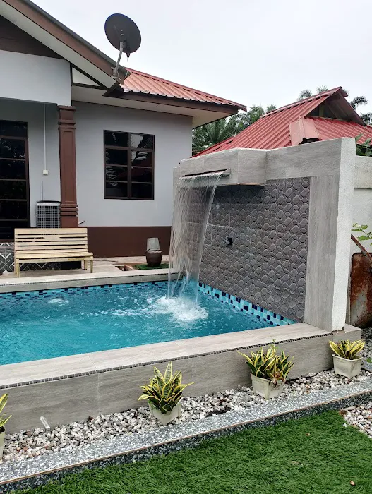 D'kantan homestay private pool Picture 9