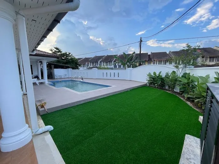 Ukay Mansion Picture 5