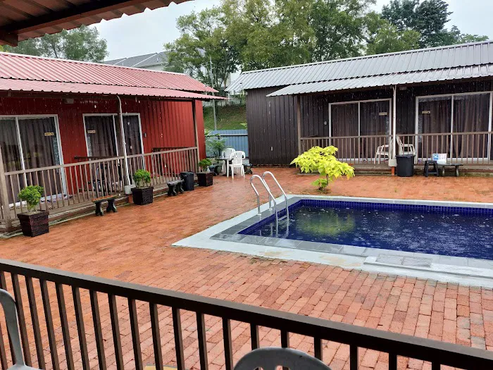 Pondok2 Cabin Stay Picture 4