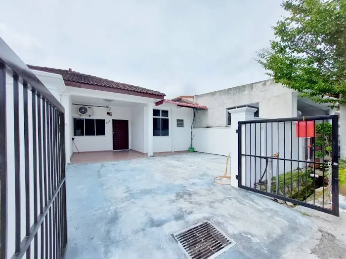 Homestay Najhan Picture 3