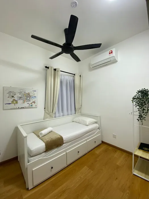 FamilySpace Homestay Picture 6