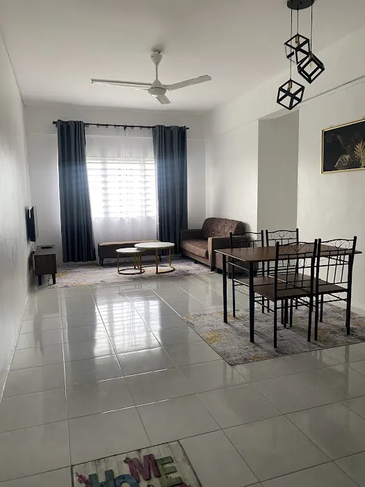 SUTRA IMPIAN SEAVIEW HOMESTAY Picture 10