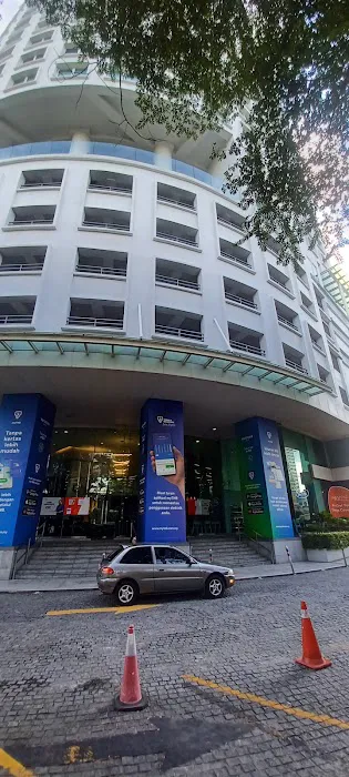Dua sentral by Hollywood Homes Picture 1
